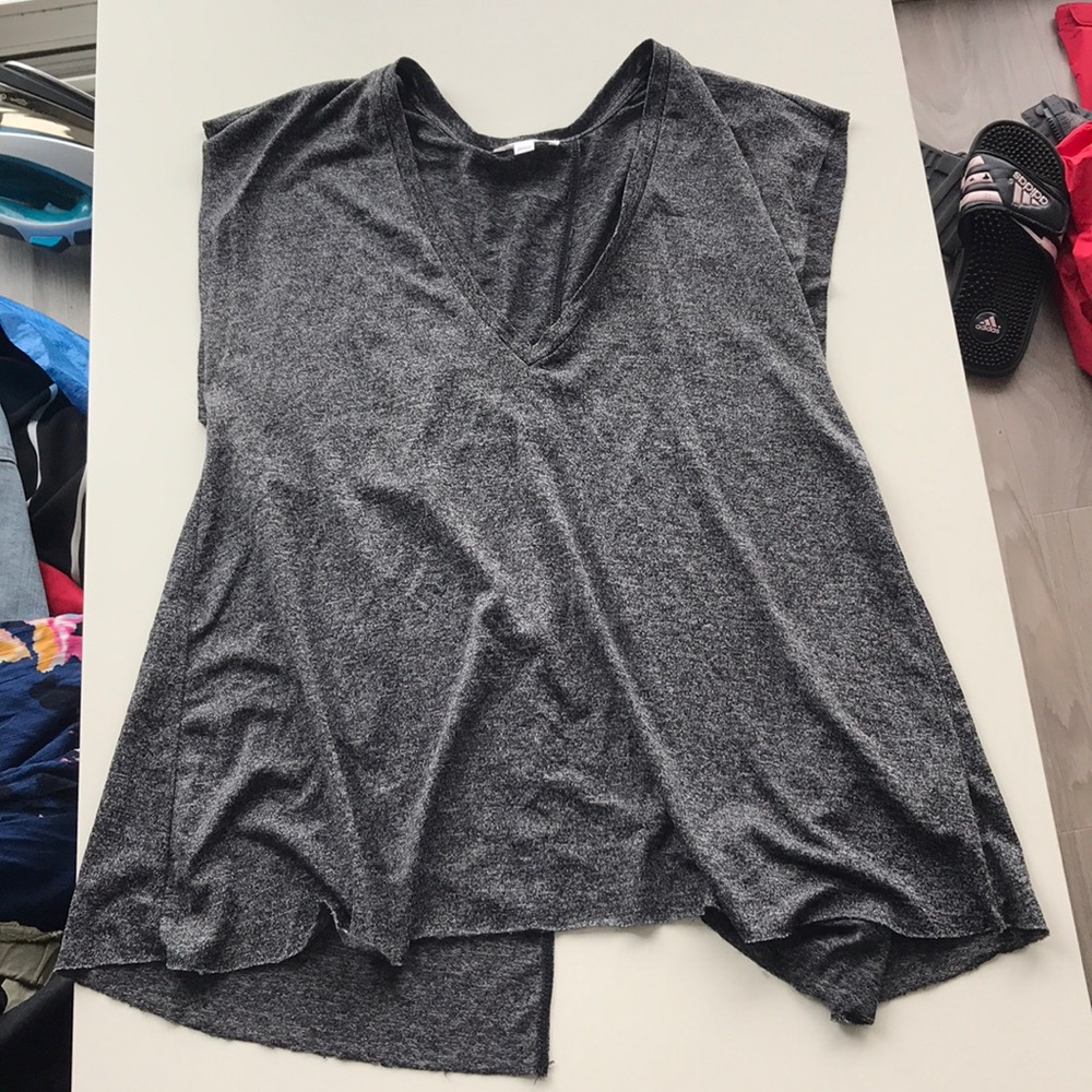Wilfred / aritzia grey tank blouse size small